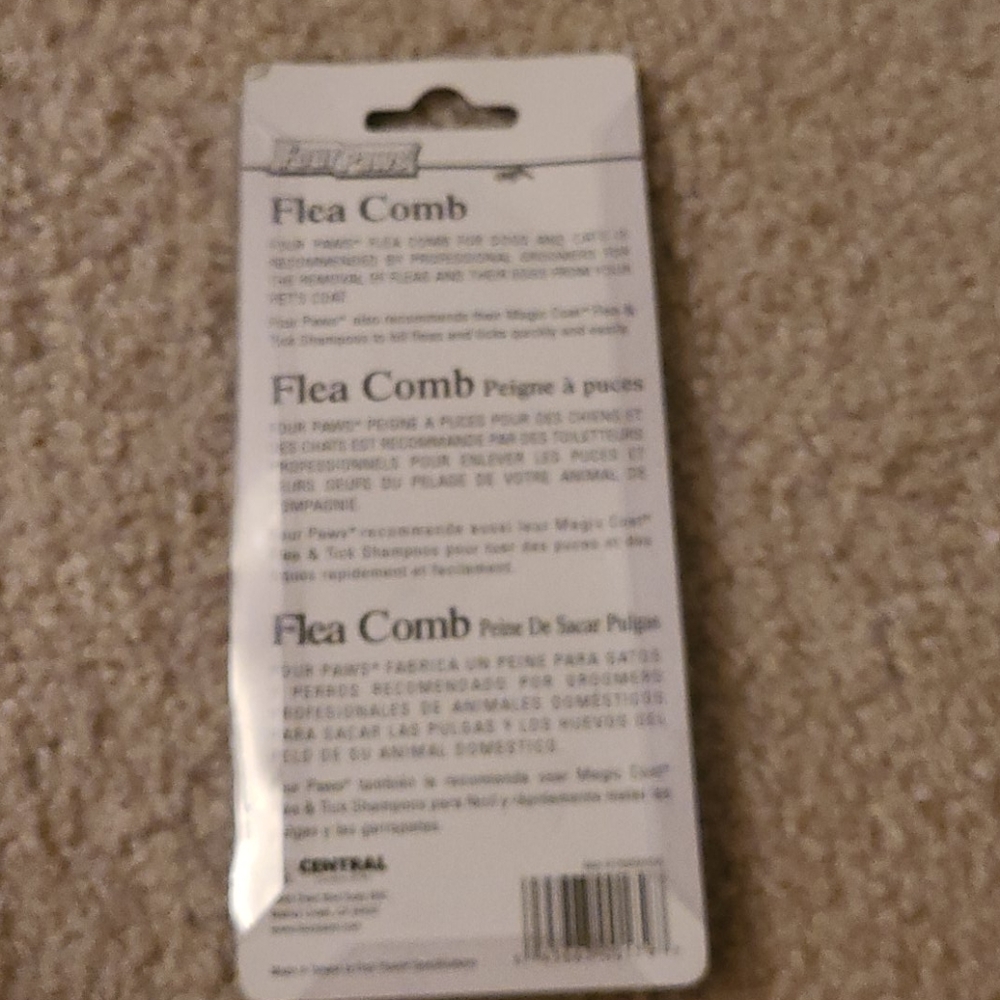 Four Paws Flea Comb - Picture 6 of 7